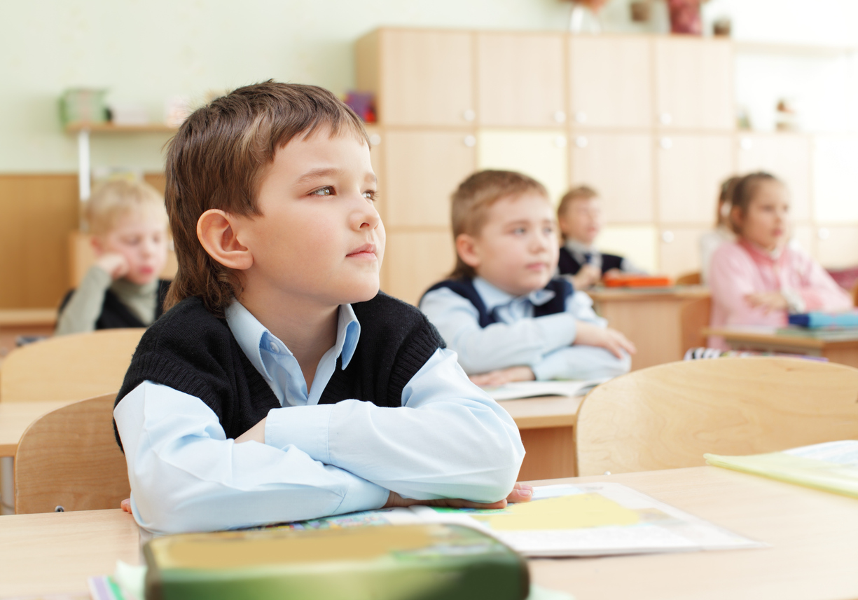 Школа ждет: в России стартовала приемная кампания в первый класс