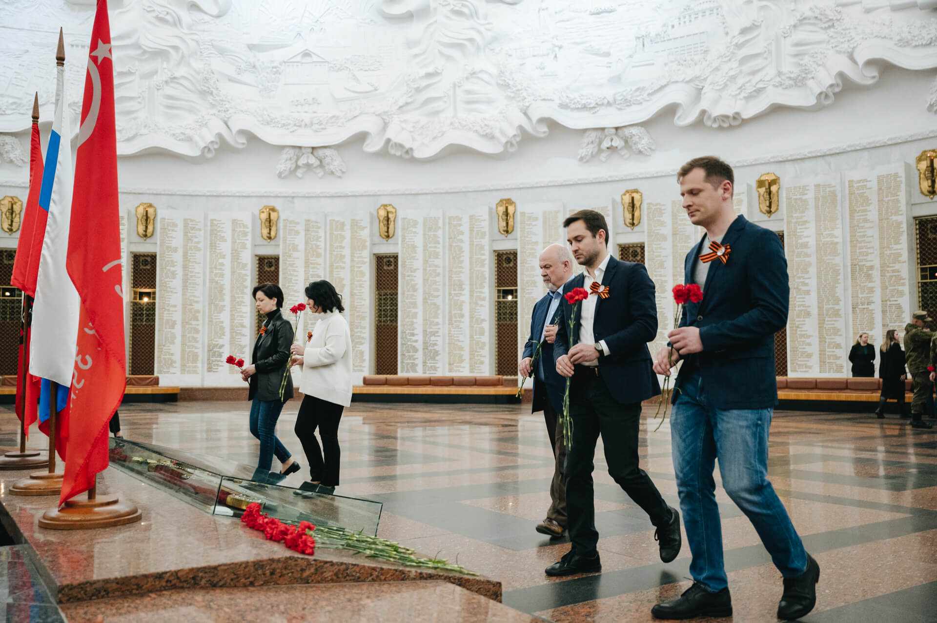 Директор музея победы школьник. Музей Победы. Музей Победы в Москве. Директор музея Победы в Москве. Общественная палата РФ музей Победы.